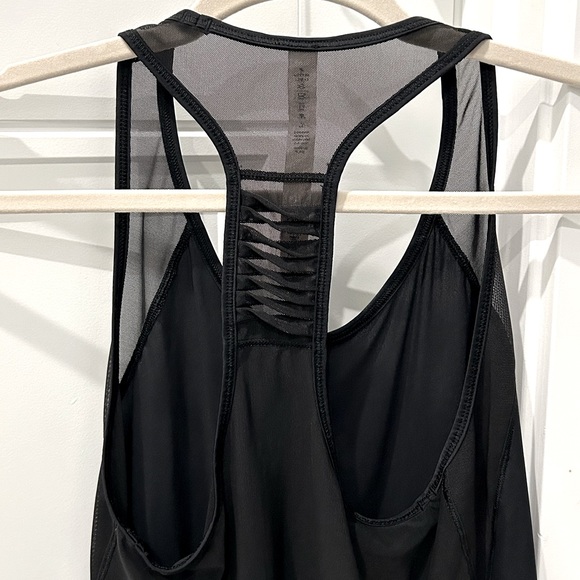 Lululemon Black Sheer Mesh Back Racerback Tank - Picture 4 of 5